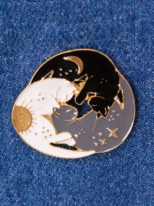 Значок металлический iLikeGift &quot;Three cats&quot; 