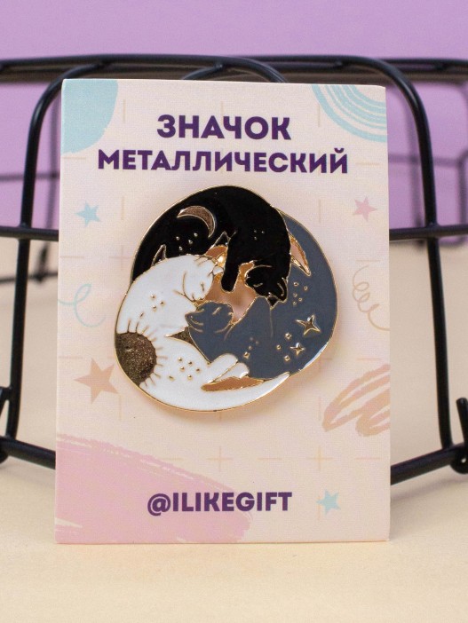 Значок металлический iLikeGift &quot;Three cats&quot; 