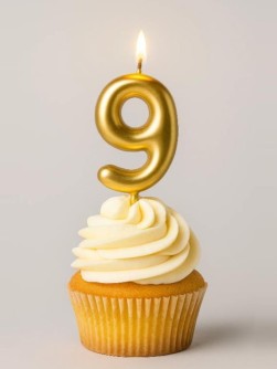 Свеча для торта "Golden glow" цифра 9, (6 см)