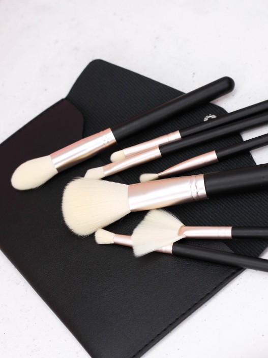 Набор кистей для макияжа &quot;Classic&quot;, 7 кистей, black 