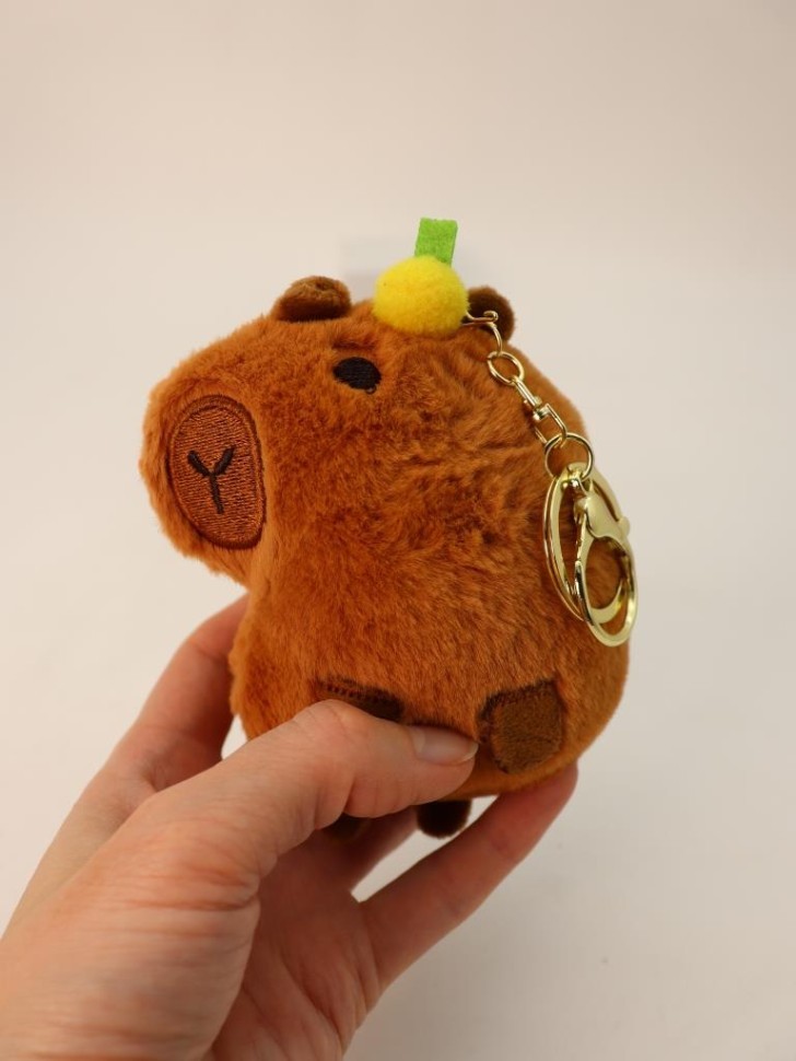 Мягкая игрушка - брелок "Капибара и фрукт", микс, 13 см