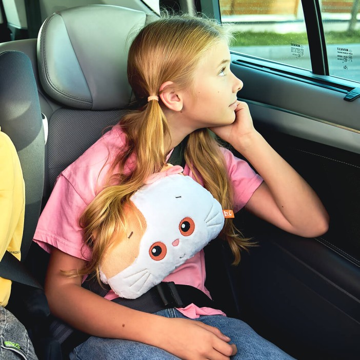 Мягкая игрушка "Автомобильная подушка Ли-Ли" (24*15*8 см) 