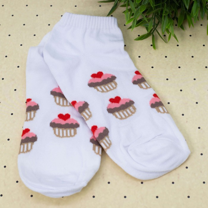 Носки женские "Sweet cake", цвет белый, р. 35-40 