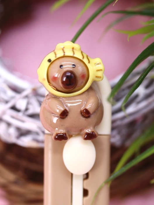 Канцелярский нож "Капибара", коричневый 