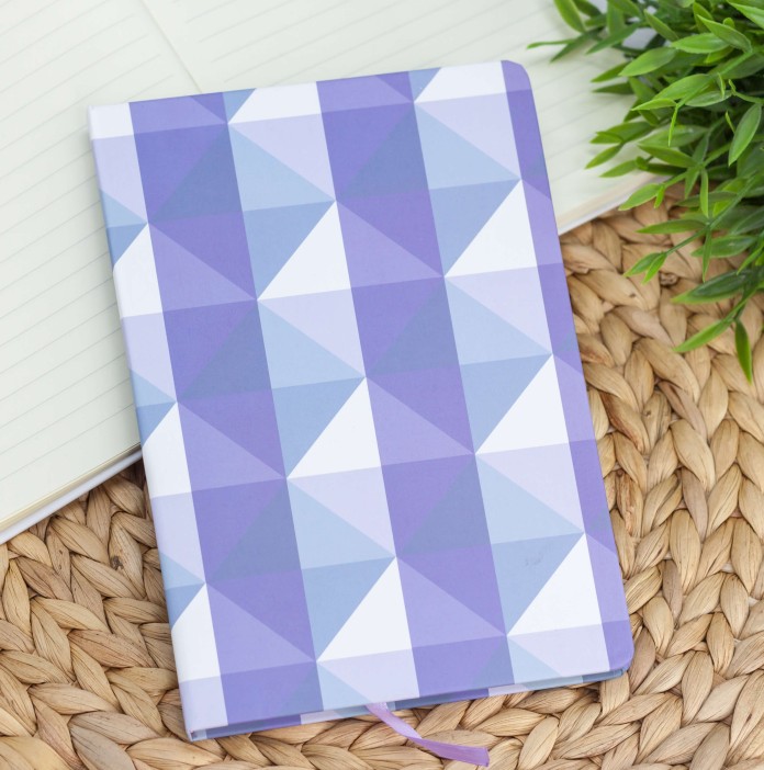 Блокнот (A5) &quot;Shape rhombus&quot;, purple (14.5*21) 