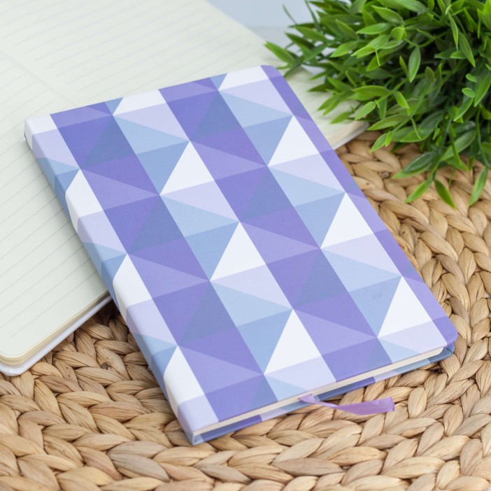 Блокнот (A5) "Shape rhombus", purple (14.5*21) 