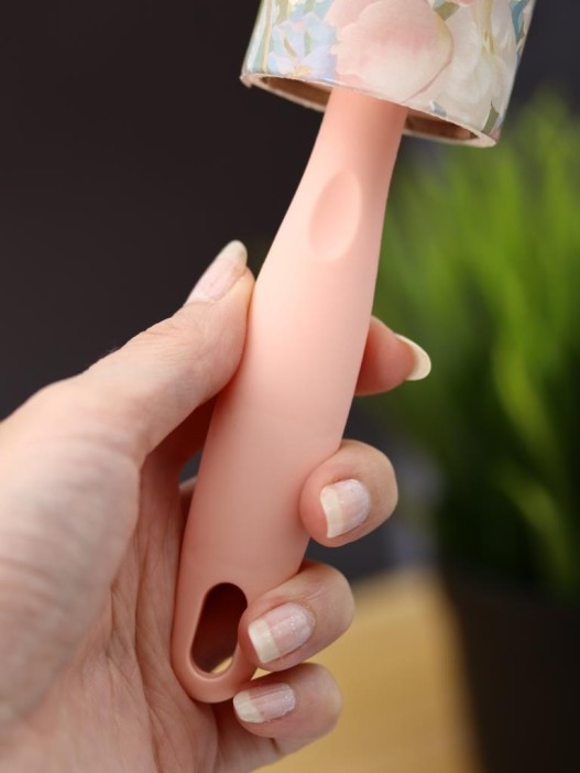 Ролик для чистки одежды &quot;Delicate bouquet&quot;, 10 см*60 листов 