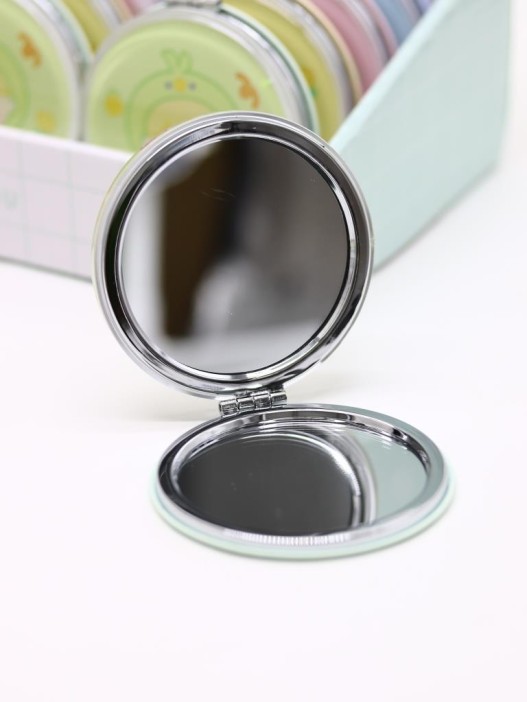 Зеркало раскладное шейкер &quot;Малыш-цыпленок&quot;, зеленое, 7*7 см 