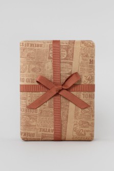 Крафт бумага "Винтажная газета" коричневая на коричневом фоне 70см/60гр/60мкр/10м