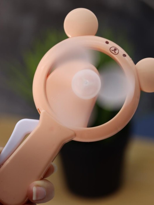 Портативный механический ручной вентилятор «Mini beer» (14,5х7,5х4 см), mix 