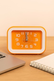 Часы-будильник «Bright rectangle», orange