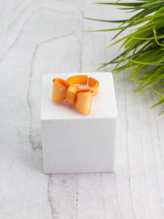 Кольцо акриловое GIRLY "Бантик", оранжевое (d=1,8 см) 