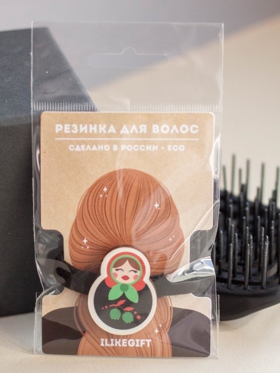Резинка для волос ЭКО из дерева "МАТРЕШКА"