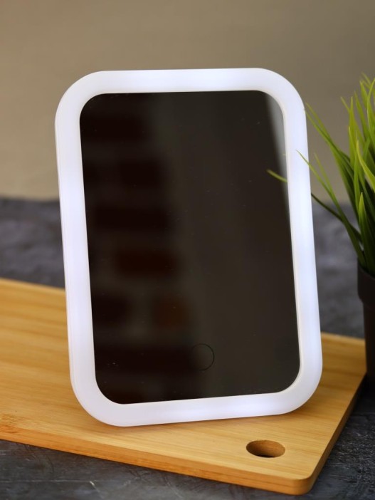 Зеркало настольное с подсветкой GIRLY &quot;Light bulbs&quot;, white 