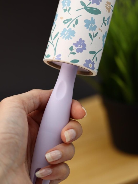 Ролик для чистки одежды &quot;Purple daisies&quot;, 10 см*60 листов 