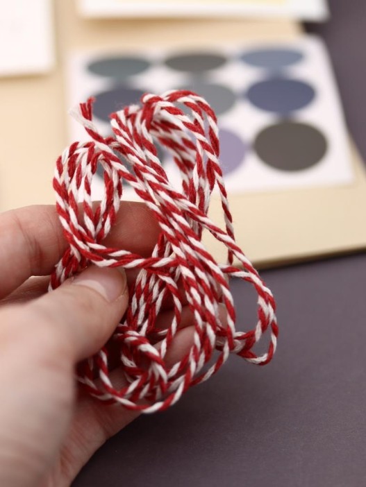 Упаковочный набор для подарков (2 листа+лента+открытка+5 наклеек) &quot;Red thread&quot;, 50x70 см 