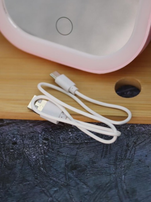 Зеркало настольное с подсветкой GIRLY &quot;Light bulbs&quot;, pink 