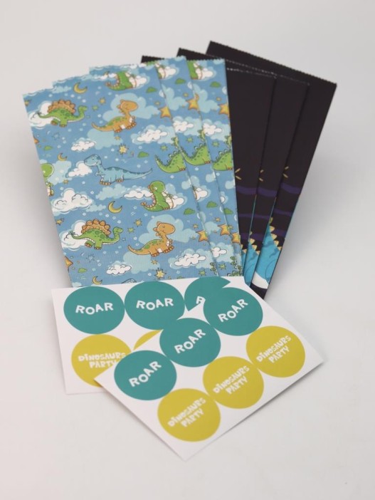 Набор подарочных пакетов+наклейки (6 шт.) &quot;Dinosaur party&quot;, 19*8*6 