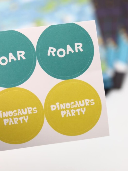 Набор подарочных пакетов+наклейки (6 шт.) &quot;Dinosaur party&quot;, 19*8*6 