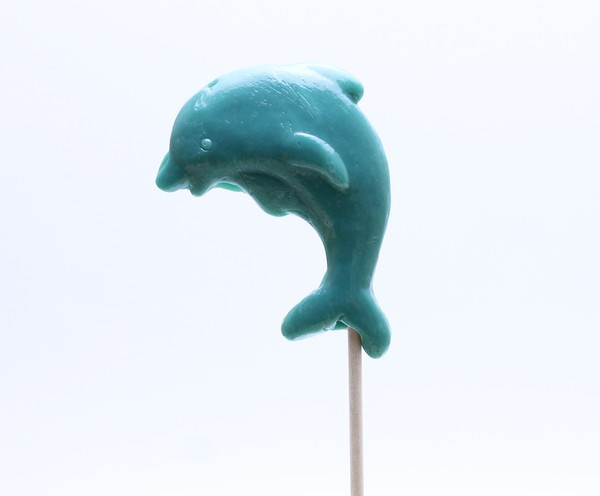 Леденцы "Дельфинчик", чёрная смородина (шоубокс - 25 шт.) 