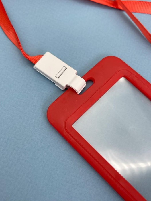 Держатель для карт с шнурком "Clear color", red (11*7 см) 