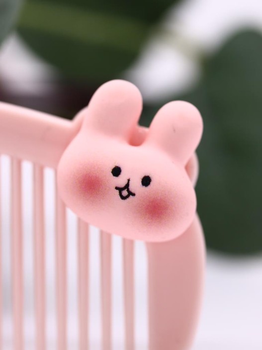 Расческа "Веселые друзья, зайцы", розовая 