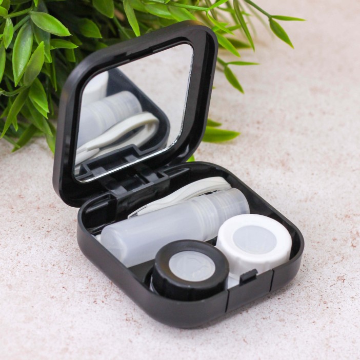 Контейнер для линз «Dog», mops black 