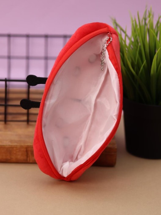 Пенал плюшевый &quot;Ladybug&quot;,red (20*10 см) 