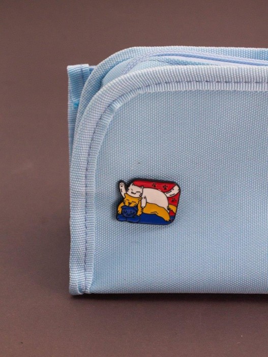 Значок металлический iLikeGift &quot;Cozy trio&quot; 