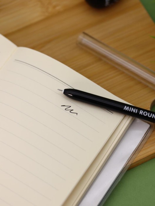 Ручка с магнитной насадкой &quot;Sad kitten&quot;, black 