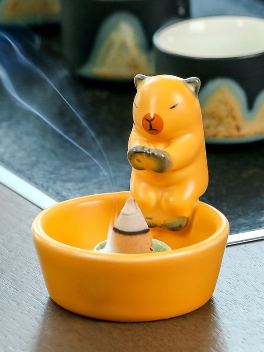 Подставка для благовоний керамическая &quot;Capybara warms&quot;, yellow 