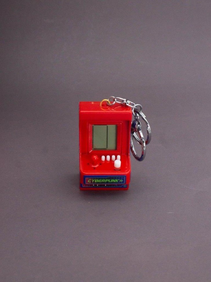 Брелок - игра "Игровой автомат", красный