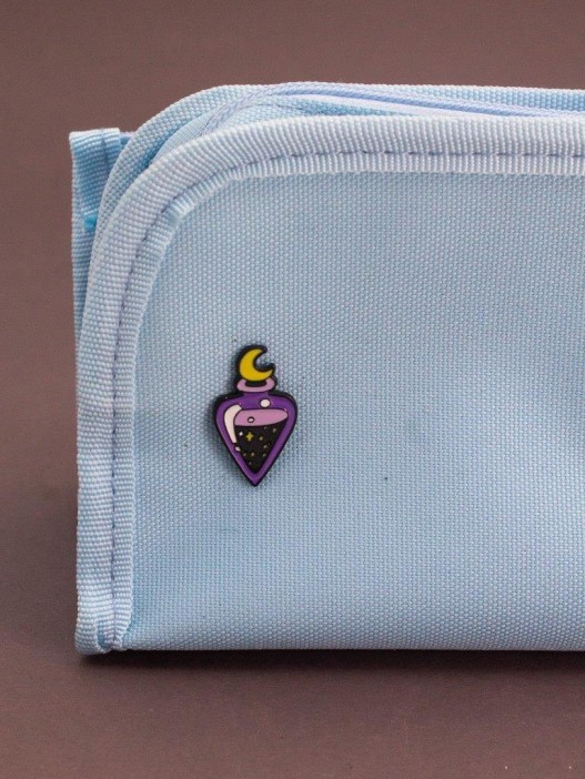 Значок металлический iLikeGift &quot;Moon elixir&quot; 