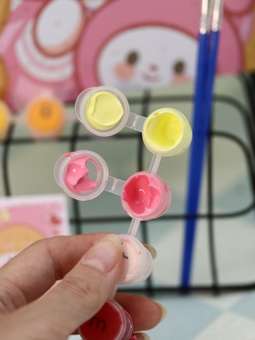 Картина по номерам на подрамнике Draw Me! «Red-haired girl», (20*20 см) 