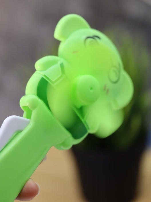 Портативный механический ручной вентилятор «Piglet», (14,5х7,5х4 см), mix 