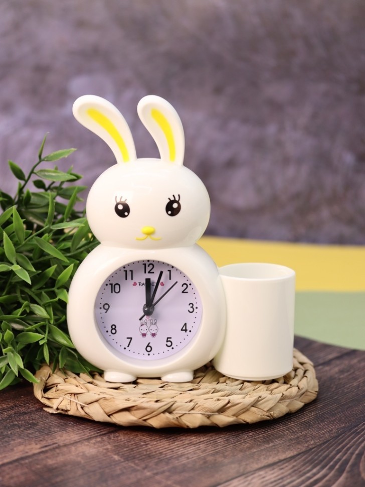 Часы-будильник с подставкой для канцелярии «Bunny Buzz», white