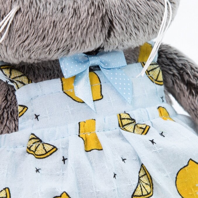 Мягкая игрушка "Басик BABY в песочнике с лимонами" (20 см) 