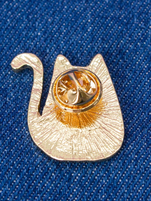 Значок "Кошка", белый 