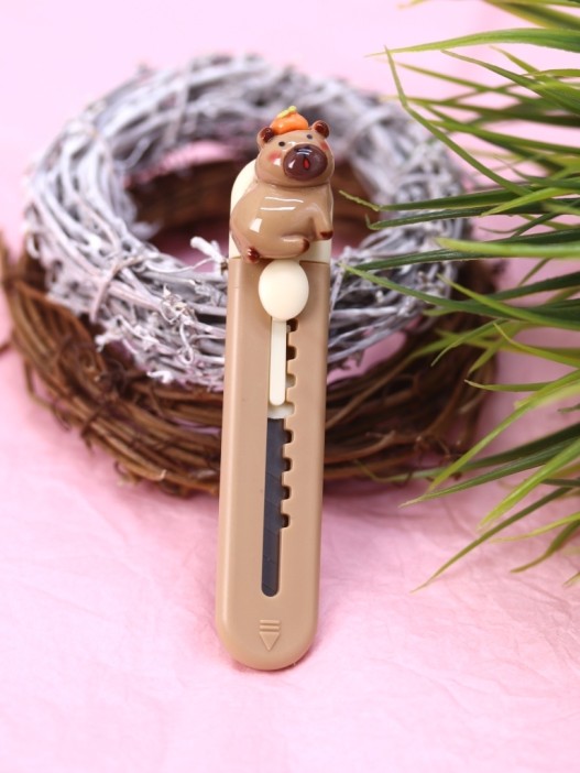 Канцелярский нож &quot;Capybara tomato&quot;, brown 