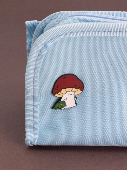 Значок металлический iLikeGift "Mushroom and frog" 
