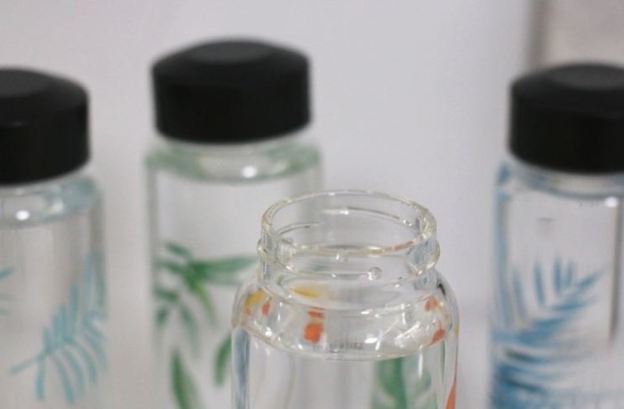 Бутылка "Green Leaves" light-blue 