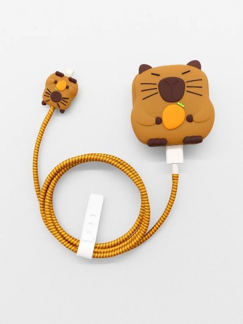 Защитный набор для зарядного устройства iLikeGift «Capybara orange», brown (5 предметов) 