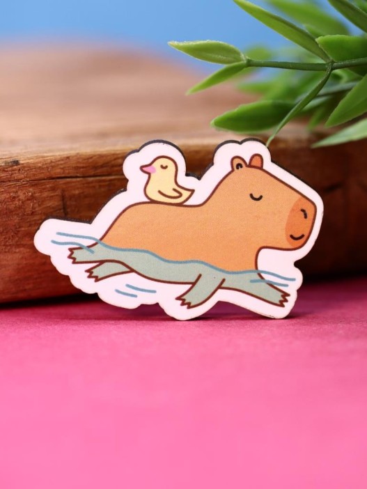 Значок ECO из дерева Capybara duckling 