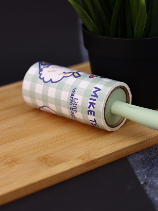 Ролик для чистки одежды &quot;Dark green volumetric bear&quot;, 10 см*60 листов 