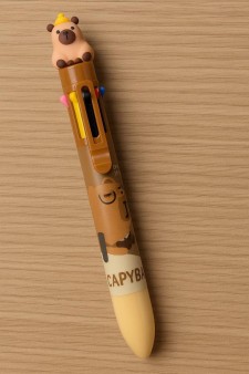 Разноцветная ручка 8 в 1 "Capybara with duck", brown