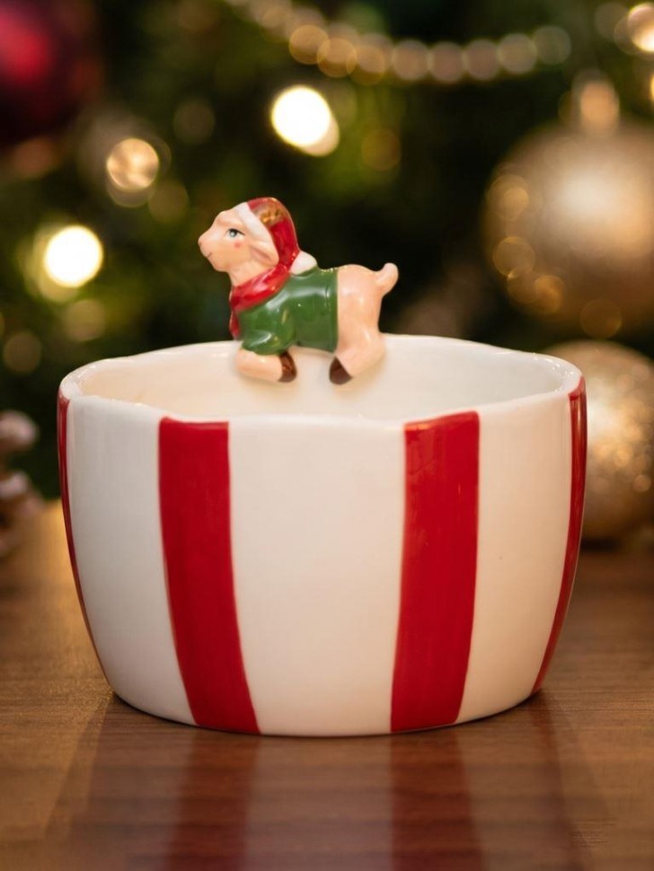 Тарелка глубокая керамическая iLikeGift "Символ Нового года 2027", 320 мл