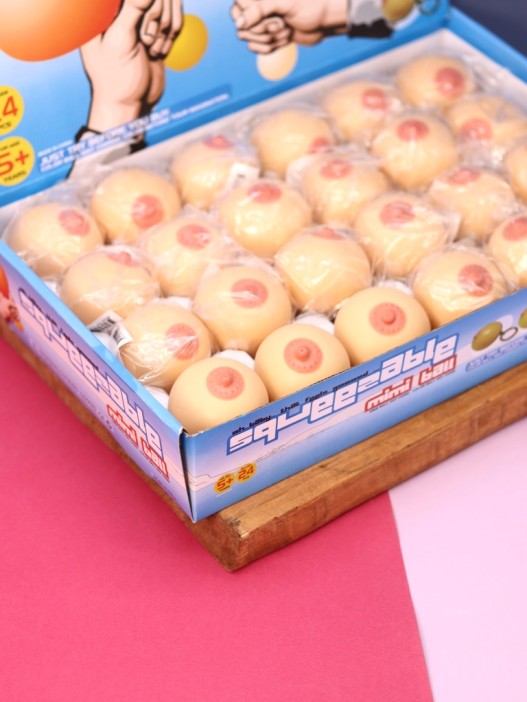 Брелок LOL LAB «Boob» 