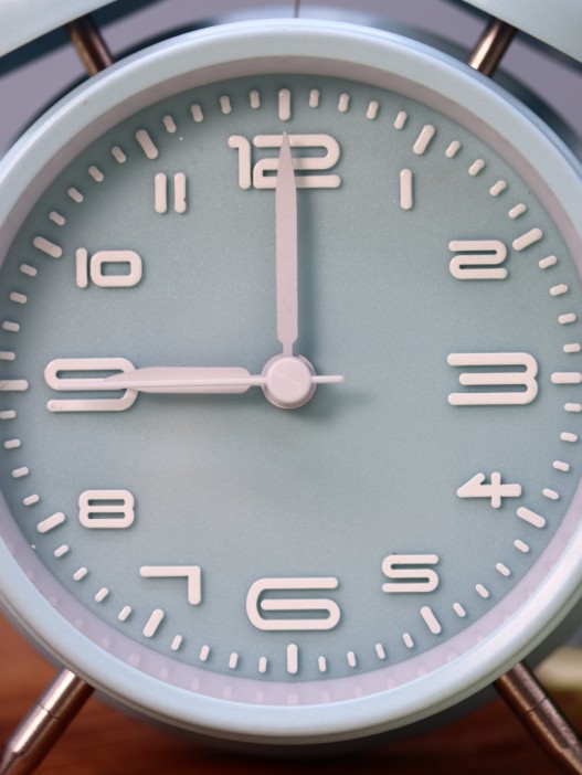 Часы-будильник &quot;Numeral white&quot;, blue (16,7х12,5 см) 