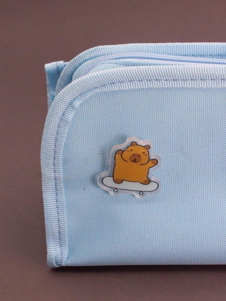 Значок акриловый iLikeGift "Капибара-фигуристка"