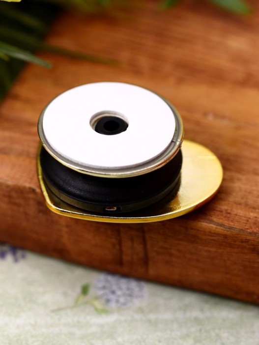 Попсокет &quot;Black heart&quot;, gold 